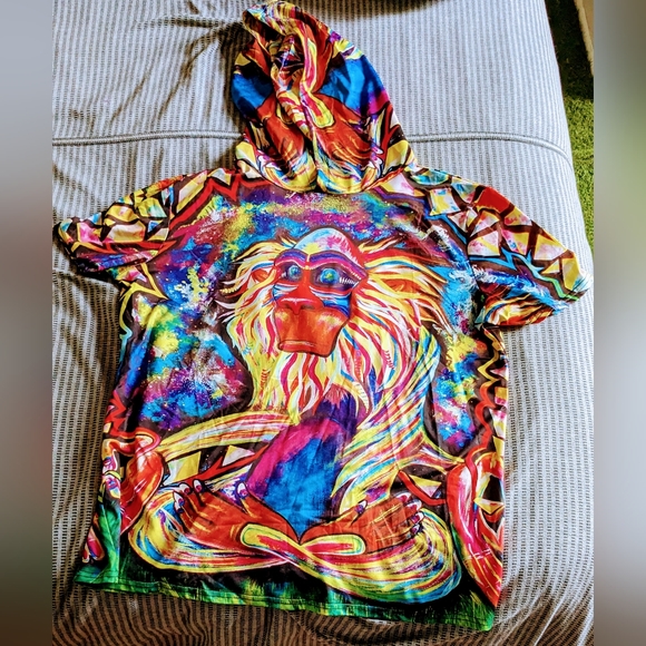 Rafiki meditating t-shirt with hoodie L/XL multicolor for Medium or Large men - Picture 1 of 3